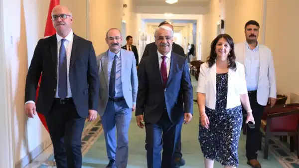 DEM Parti İmralı’ya Heyet Gönderdi