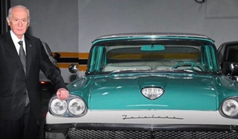 Bahçeli’den Teoman’a Nadir Ford Hediyesi!