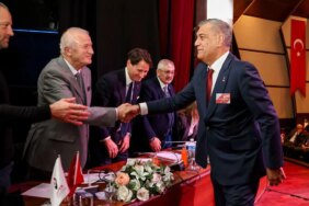 Zafer Partisi Kongresi: Hakan Akşit Yeniden Başkan