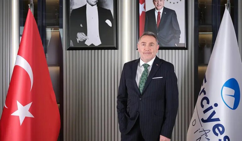 AKP’de Lider Tartışması: Bilal Erdoğan İddiası