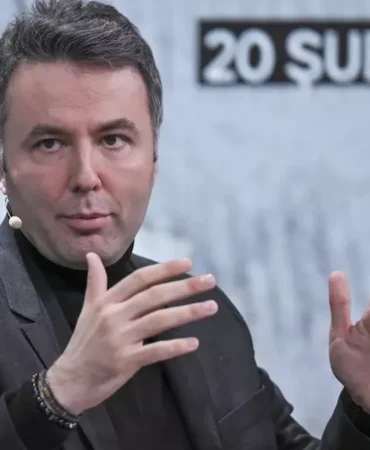 Mehmet Akif Ersoy Uyuşturucu Kabulleriyle Şokta