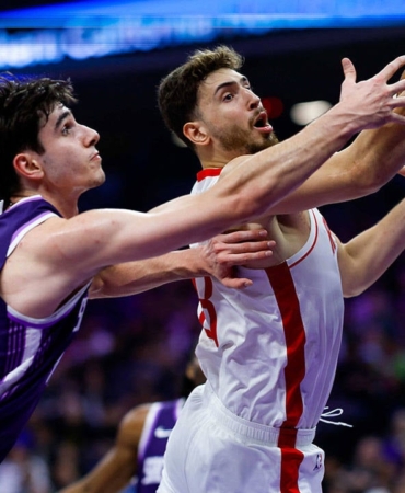 Alperen 28 Sayı Attı, Rockets Mağlup Oldu!