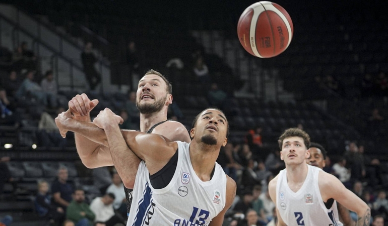 Anadolu Efes’te Kriz! Sakatlıklar ve İstikrarsızlık