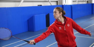 Özge Bayrak, Avrupa Şampiyonası’nda Madalya Peşinde!