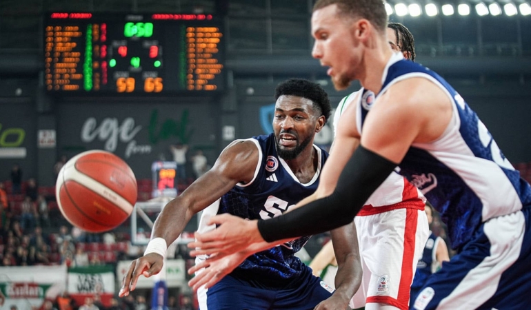 Bahçeşehir Koleji, Karşıyaka’yı Son Dakikada Yendi!