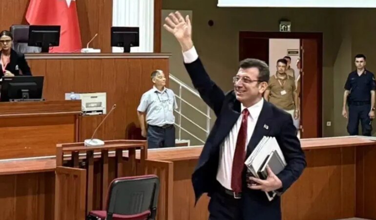 Bahçeli ve Erdoğan’dan TRT Yayına Destek!