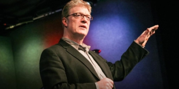 PowerPoint’in İhtişamı: Düşünmeyi Engelliyor!