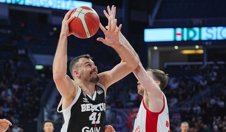 Beşiktaş’tan Tarihi Başlangıç: 11’de 11!