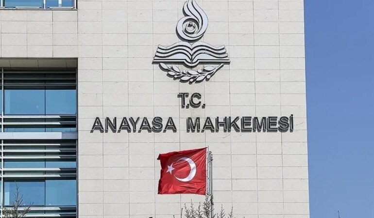 Anayasa Mahkemesi’nden Partilere Mali Denetim Kararı