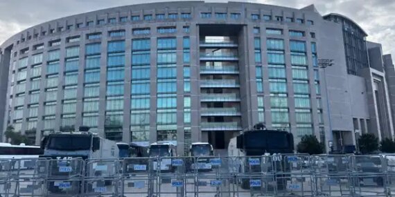 Çağlayan Meydanı’ndaki Abluka İçin İdari Başvuru