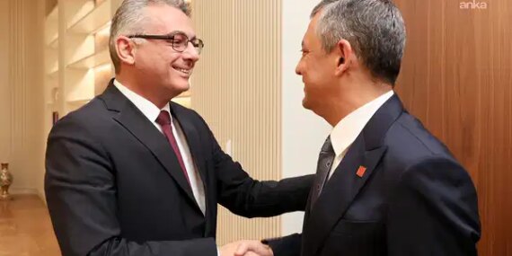 Özgür Özel KKTC’de Sıla Usar İncirli’yi Ziyaret Etti