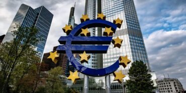 Euro Bölgesi’nde Büyüme Beklentileri Aştı!