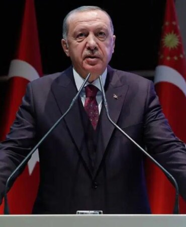 AKP Teşkilatında Vefa ve Sokakla Mesafe Sorunu