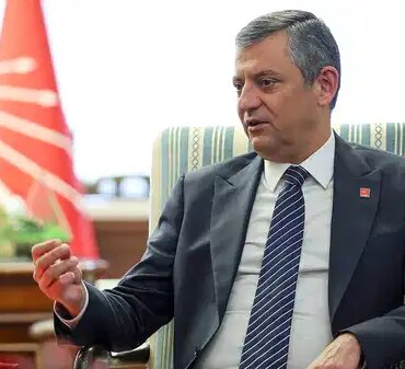 Özgür Özel: Umutla Yükseliyoruz, Mücadele Devam!