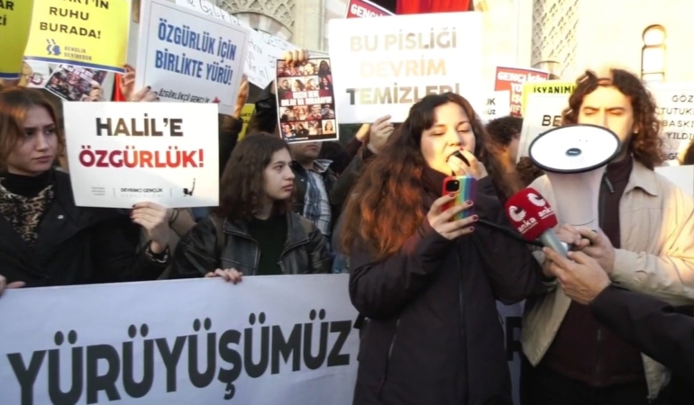 Öğrencilerden Beyazıt’ta Özgürlük Yürüyüşü