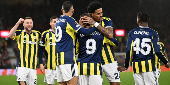 Fenerbahçe Konyaspor’u Yenip Zirveye Dönmek İstiyor!