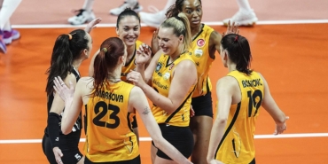 VakıfBank ve Eczacıbaşı Şampiyonlar Ligi’nde Saha’da!