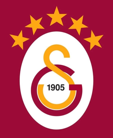 Galatasaray’da Üç İsimle Yollar Ayrılıyor!