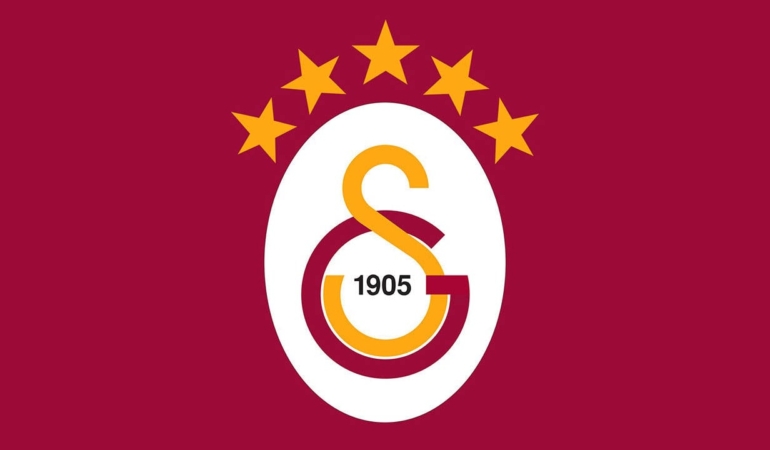 Galatasaray’da Üç İsimle Yollar Ayrılıyor!