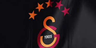 Galatasaray’da Derbi Öncesi Sağ Bek Sürprizi!