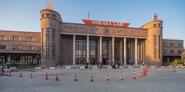 Ankara Garı’nda Yangın Alarmı: Sorumlu Yakalandı!