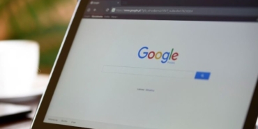 Google’da 67 Yazınca Neden Ekran Sallanıyor?