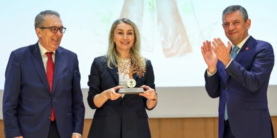 İmamoğlu’na İnsan Hakları Ödülü, Adalet Vurgusu!