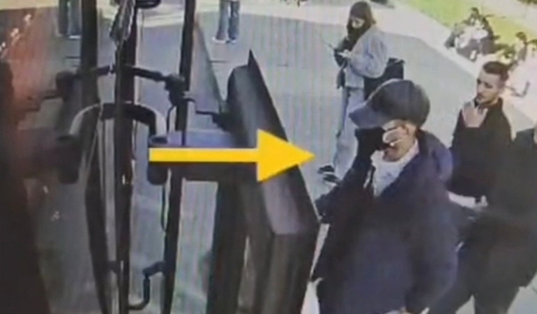 Büyükçekmece’de Otobüste Yankesicilik Şoku!