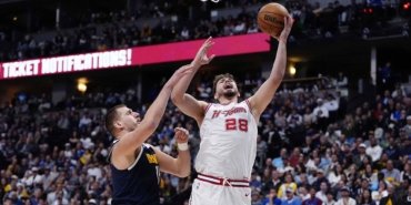 Jokic ve Alperen’in Nefes Kesen Kapışması!