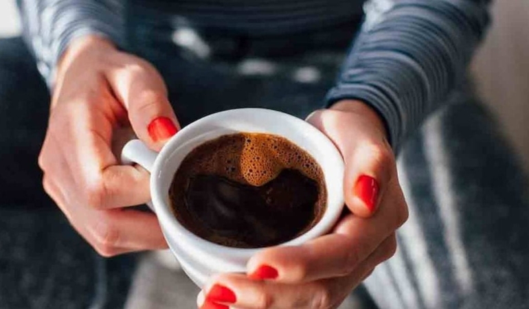 Kahve ve Balık: Yaşlılarda Ağrıyı Etkileyen İlişki