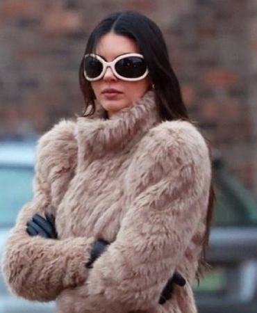 Kendall Jenner, Kürk Mantolu Madonna’yı Tanıttı!