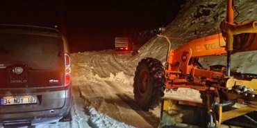 Muş’ta Kar Yağışı, 13 Kişiyi Mahsur Bıraktı!