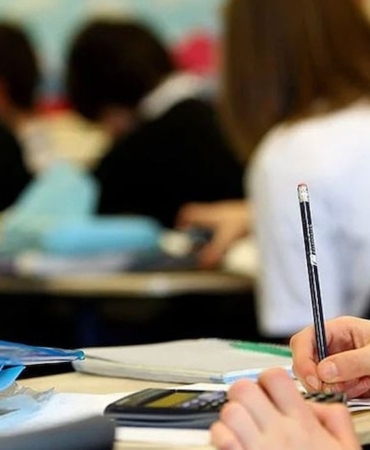 Ekran Süresi Çocukları Tehdit Ediyor!