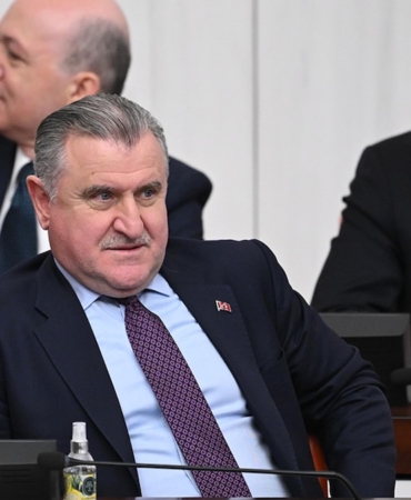 Osman Bak: Leyla Zana’ya Küfür Kabul Edilemez!