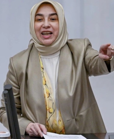 Özlem Zengin’in Kardeşine Yeni Görev: Tartışma Büyüyor