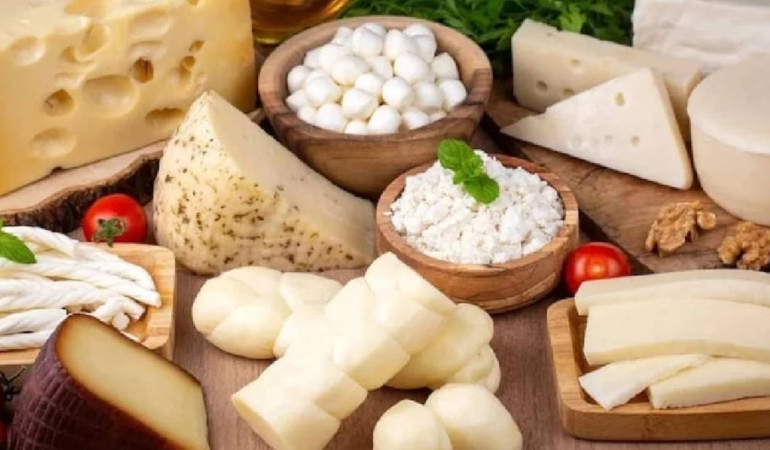 Tam Yağlı Peynir Demans Riskini Azaltıyor!