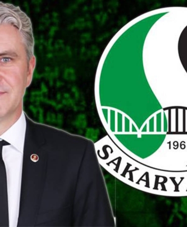 Sakaryaspor Başkanı Kıratlı İstifa Etti!