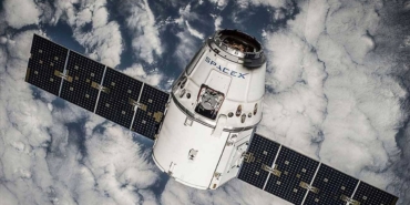 Starlink Uydusu ile İletişim Kesildi, Atmosfere Düşecek