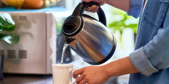 Kaynatılmış Su: Saklama Hataları Sağlığı Tehdit Ediyor