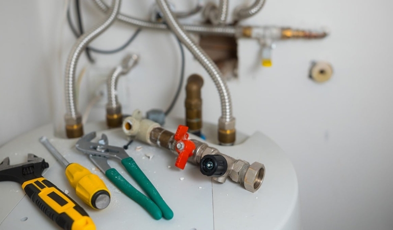 Esenler’de Tuvalet Tamiri 18 Bin TL Şoku!