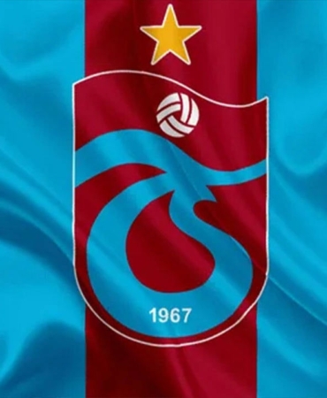 Trabzonspor, Savunmaya İki Yeni Aday Belirledi