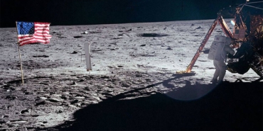 Trump’tan Ay’a Yeni Görev: 2028 Hedefi Belirlendi!