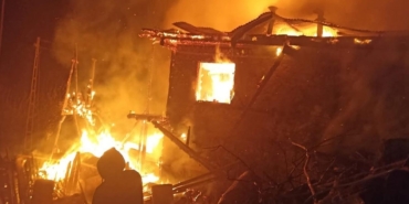 Çandırlar’da Yangın: Ev Küle Döndü!