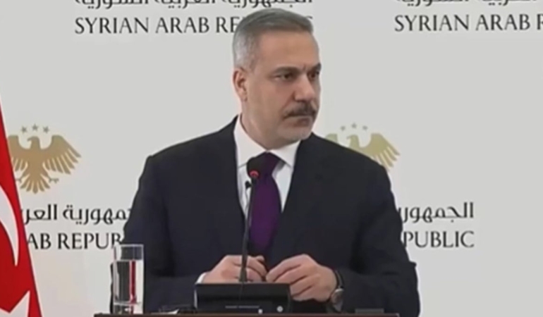 Fidan’ın Suriye Ziyareti: Tercüme Krizi Yaşandı!