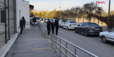 Otobüs ve Motosikletli Kadın Arasında Kavga!