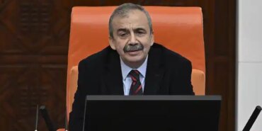 Buca Meclisi’nde Çatlak: Sırrı Süreyya Önder Tartışması