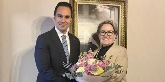 Meral Akşener’e Vefa Ziyareti: Siyasette Onur!
