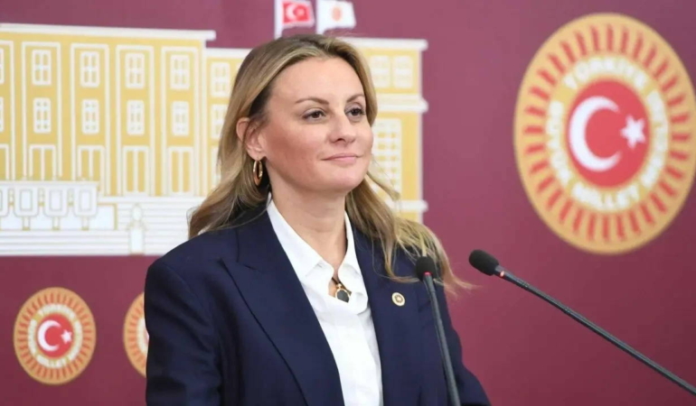 CHP’li Ösen: Yunanistan Turizmde Öne Geçiyor!