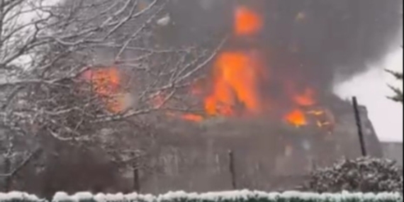 Tuzla’da Fabrika Yangını, Gökyüzü Kara Dumanla Kaplandı