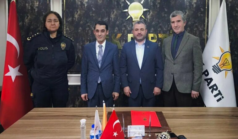 Narlıdere’de Yeni Başkan Yusuf Aydın’a Tebrik